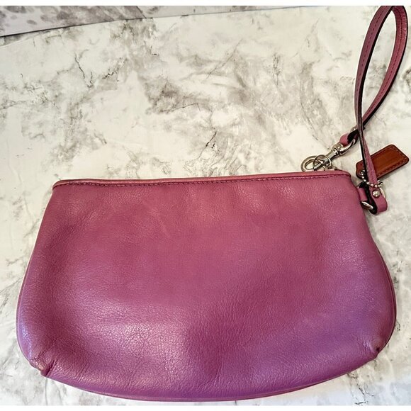 COACH MADISON GLAZED LEATHER WRISTLET LAVENDER‎ D0973-41978 - Picture 7 of 9
